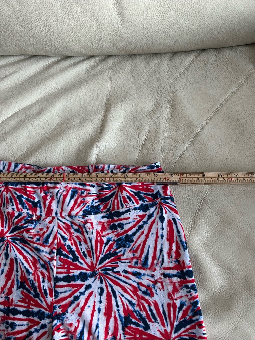 Women's Red & Blue Tie-Dye Leggings, Size L/G, 12-14 - Picture 6 of 6